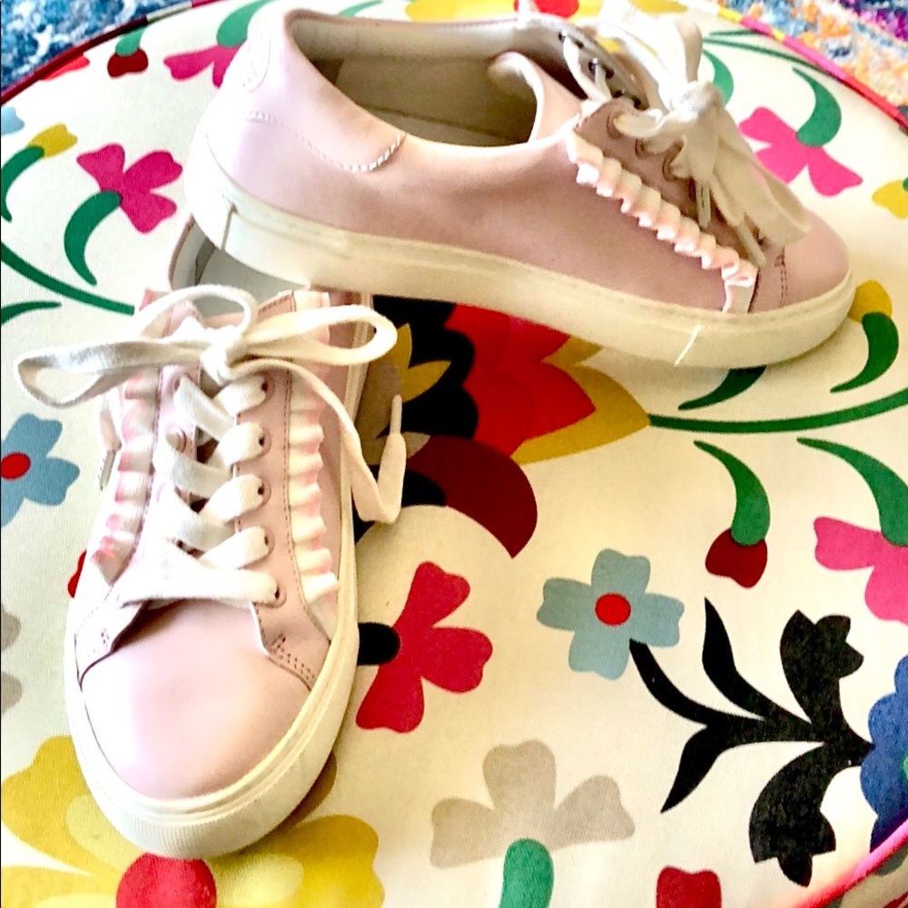 Tory Burch Sneakers
